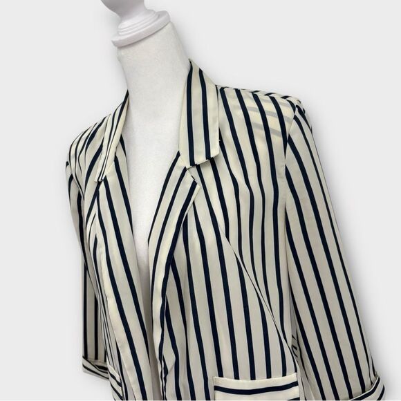 Urban Outfitters Ali & Kris Open Cropped Blazer in Blue Stripe Women’s Size S - Picture 8 of 11